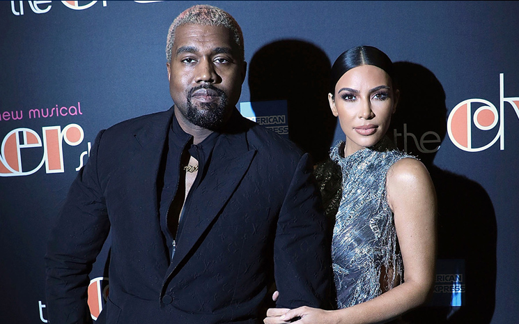 Kanye West ve Kim Kardashian 4.çocuğu bekliyor.