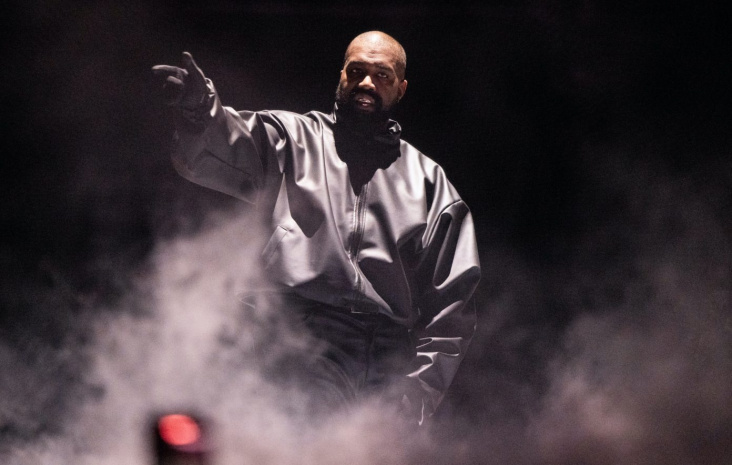 Kanye West konserlerini duyurmaya devam ediyor