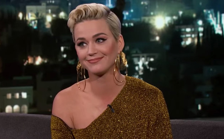 Katy Perry, Kimmel'ın showuna katıldı.