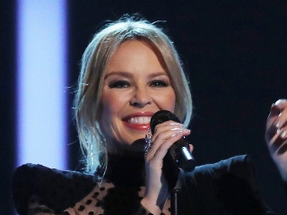 Kylie Minogue, yeni single'ını yayınladı.