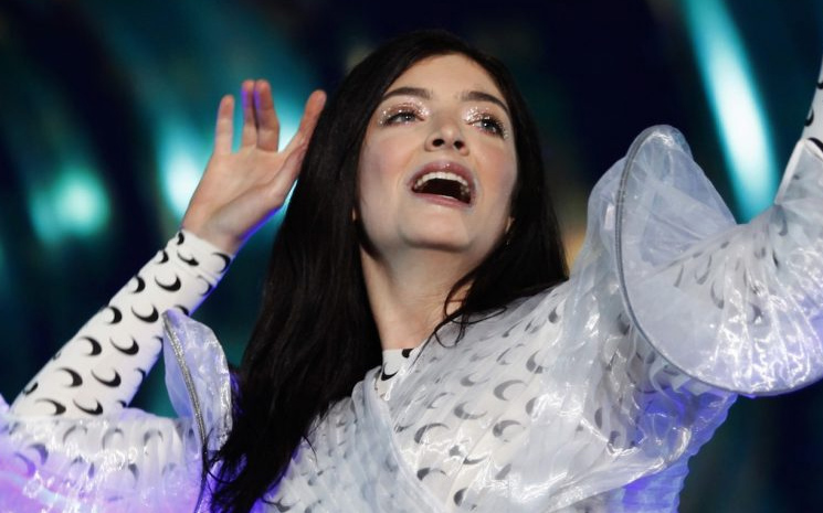 Lorde, yeni albümün sinyallerini verdi