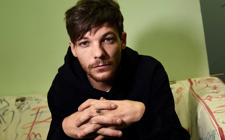 Louis Tomlinson Twitter'dan yeni bir şarkı paylaştı.