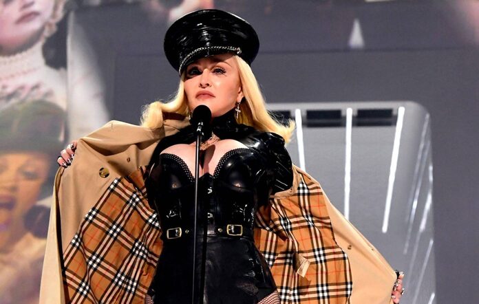 Madonna son durumu hakkında bilgi verdi
