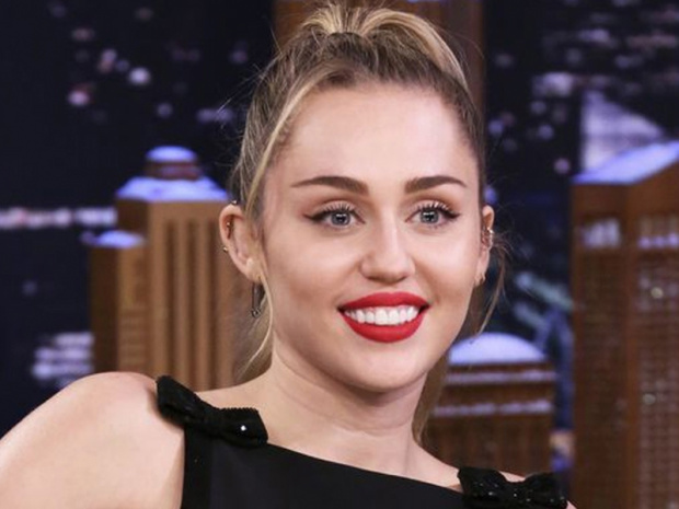 Miley Cyrus yeni single'ını müzikseverlerle buluşturacak.