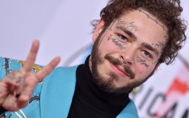 Post Malone içindeki rock'çıyı çıkardı.