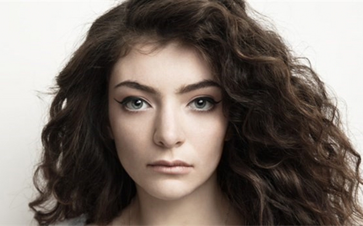 Lorde'nin yeni albümü geliyor.