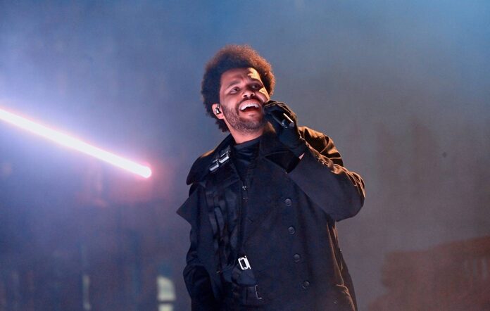 The Weeknd sosyal medya hesaplarında adını değiştirdi.